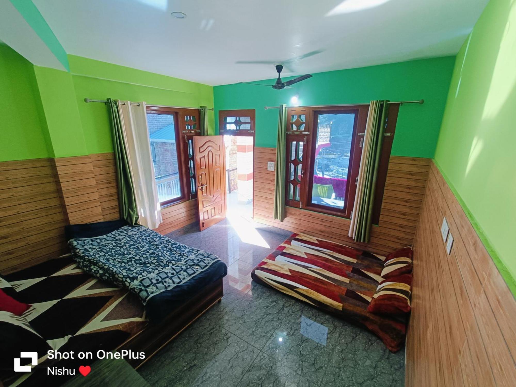 Chojh Inn Guest House Kasol Exterior photo
