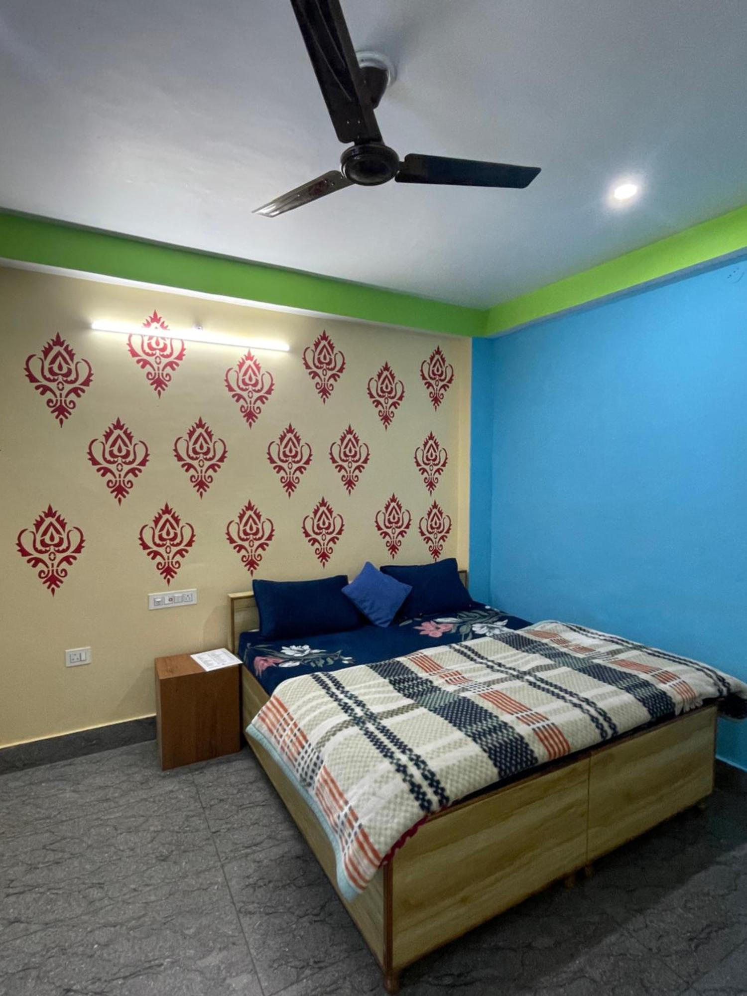 Chojh Inn Guest House Kasol Exterior photo