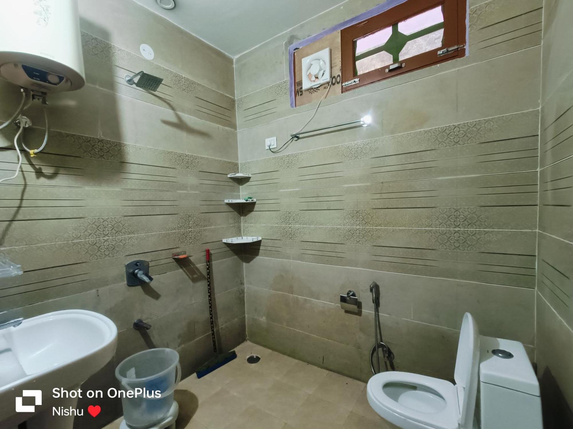 Chojh Inn Guest House Kasol Exterior photo